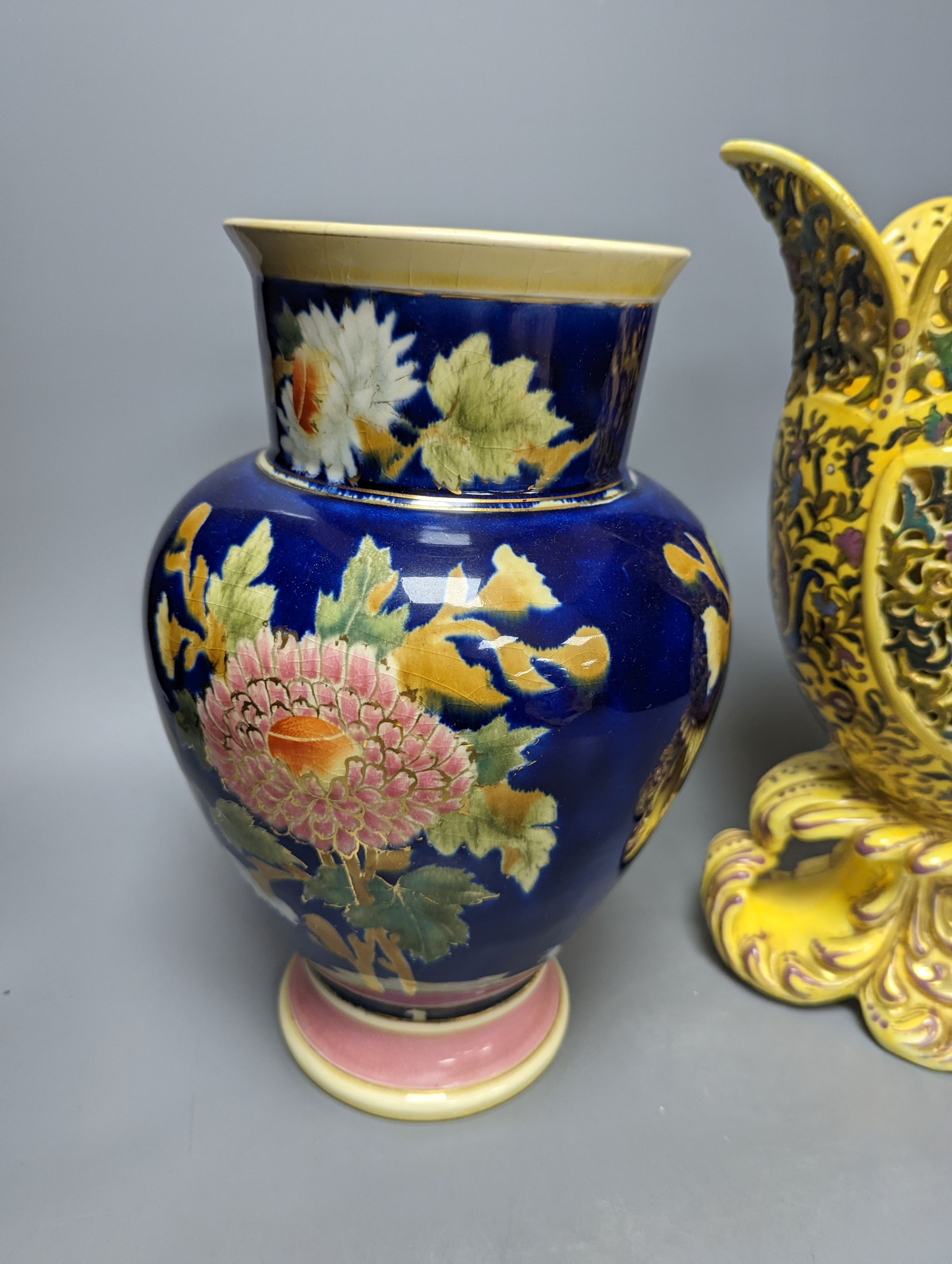 A Varoslod yellow-glazed ewer and a Zsolnay vase 37cm